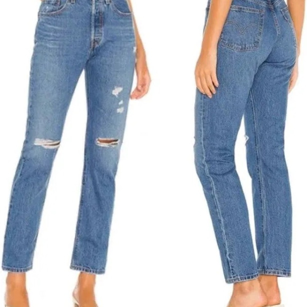 Levi’s 501 Straight in Athens Crown With Destruction Size 25x30